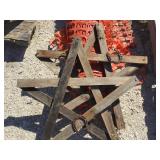 2 Wooden Stars with Horseshoes