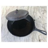 10" Cast Iron Skillet and Lid