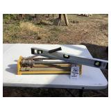 Tile Cutter & Level