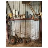 ASSORTED WALL LOT