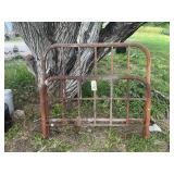 VINTAGE FULL SIZE BED