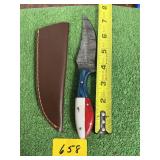 BEAUTIFUL DAMASCUS STYLE KNIFE