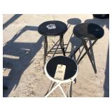 3 FOLDING STOOLS