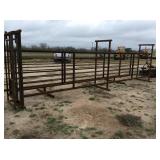 Heavy Duty Cattle Chute with Sliding Gate