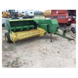 John Deere 347 Square Baler