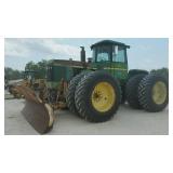 John Deere 8650