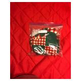 One Size Red/Green Apron