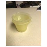 (2) yellow 2 cup Plastic Measuring Cups