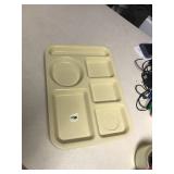 6 Silite Meal Trays