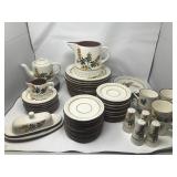 Vintage Stangl Pottery Dish Set - Golden Blossom Vintage Stangl Pottery Dish Set - Golden Blossom