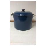 Blue canner with insert