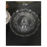 Glass cake plate