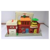 Fisherprice Play Family Village