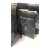 Remembrance miniature bible book w case 1953 Remembrance miniature bible book w case 1953