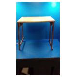 Folding table