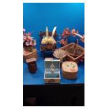 Assorted baskets and jewelry box Assorted baskets and jewelry box