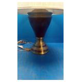 Brass bottom lamp Brass bottom lamp