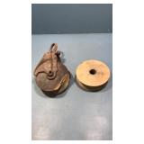 Wood pulley with extra wood Wood pulley with extra wood