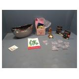 Flat of miscalanious Christmas ornaments, Flat of miscalanious Christmas ornaments,