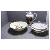 Vintage bowl,pitcher. Pot w lid