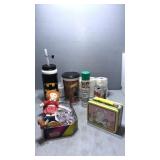 Batman lunchbox. Annie more