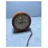 Vi tage general electric clock