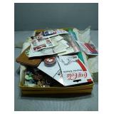 Flat with assorted magnets and more