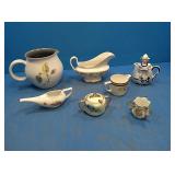 Flat of putchers and a Dutch girl