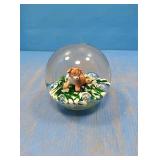 Paper weight with a dog