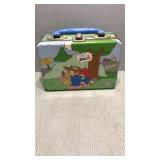 Metal paddington lunchbox