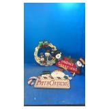 3 wall hangers Christmas