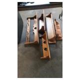 5 wood shelf hangers. Hearts