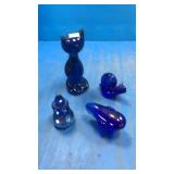 Solid blue cat. Snowman. Snail