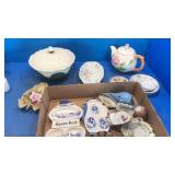 Glass pots spoon rest