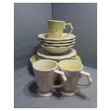 Dish set : Earthenware few chips