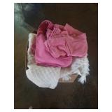 Bedding Box : unknown size (sheets are actually