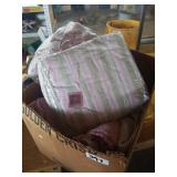 Bedding  box: Unknown sizes