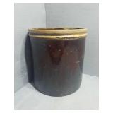 Crock 8" x 7"