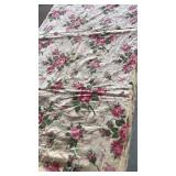 Knotted quilt full toppers roses