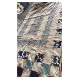 Knotted quilt. Blues