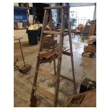 Wood ladder - 2 Saws - Hot coal scoop