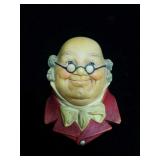 Pickwick Bossins Head 5" x 3.5" : small chips