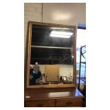 34x44 gold trim mirror