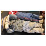 2 stuffed corner kids