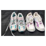 Size 5. Curves and Dan skin shoes women