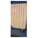 Electric  Either works but has no back wheels