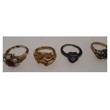 4 rings from L to R sizes 7,5.5, 5, 8.5