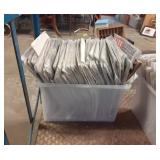 Tote of life magazines