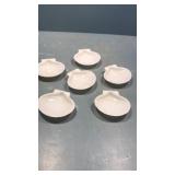 6 glassbake ashtrays?