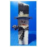 Wooden Frosty the Snowman Decor
